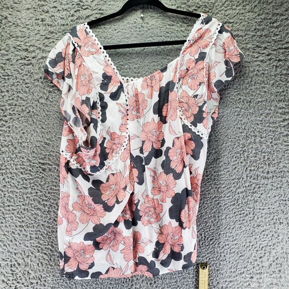 Cato Top Womens 22W/24W Pink Floral Square Neck Lace Accent Lightweight - Picture 7 of 8